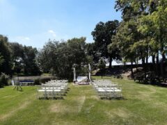 Hliněná Bašta - svatební obřad na louce